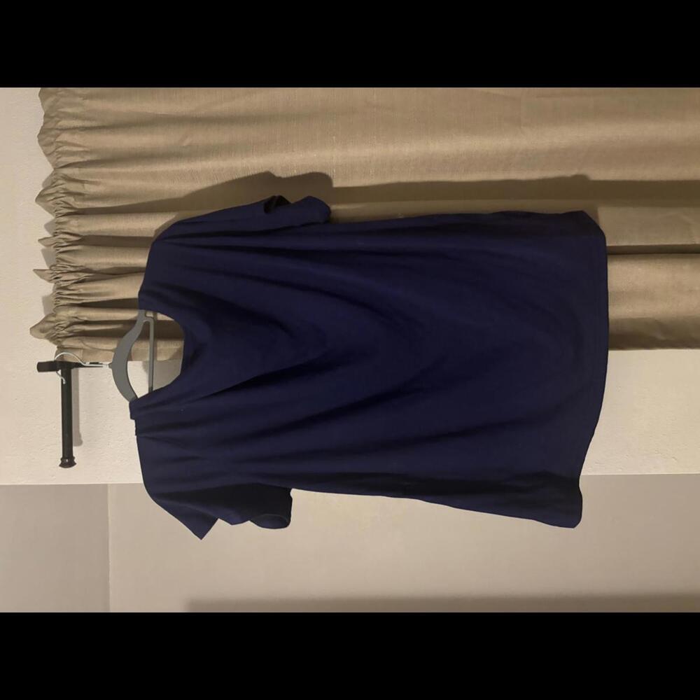Chic Navy Blue V-Neck Top